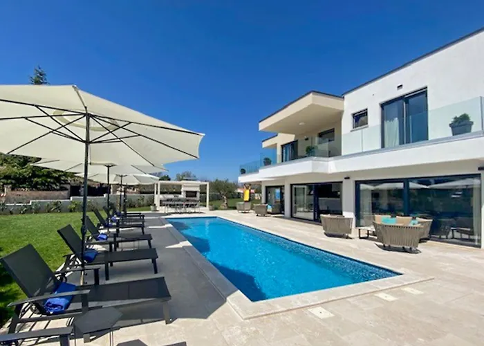 Villa Frani By Interhome